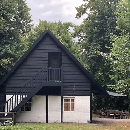 Het Wagenhuis Bij Het Witte Kasteel * Loon op Zand